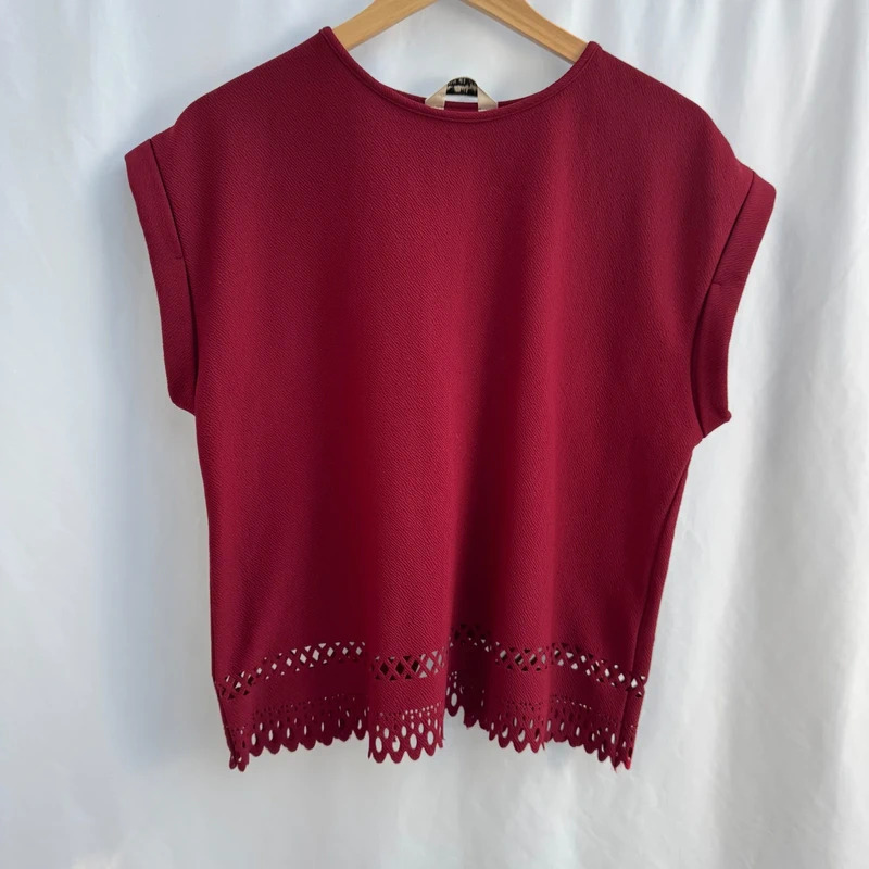 Miss Selfridge Burgundy Textured Top Cutwork Hem Open Back Cuffed Sleeve Uk 12