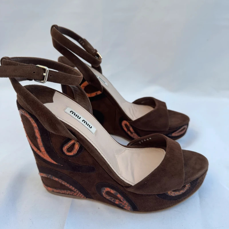 Miu Miu BNIB Brown Suede Platform Wedge Sandals EU 37.5 UK 4.5 US 7.5
