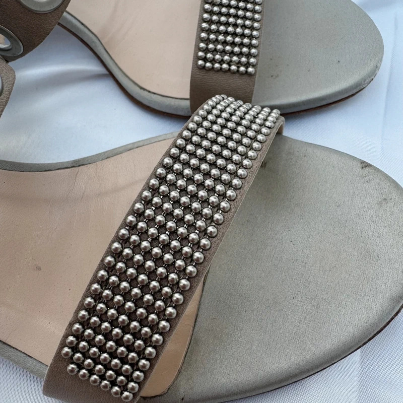 Jeannot Italy Tiger Pluma Suede Block Heel Sandals EU39 Taupe Crystal Eyelet Pre-loved - Image 7