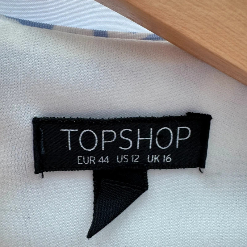 Topshop blue floral sleeveless crop top EU 44 / UK 16 - Image 4