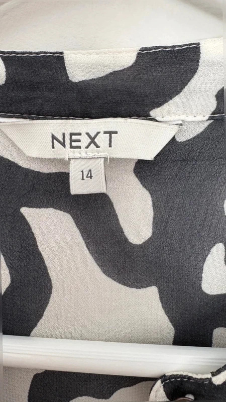 Next Black White Abstract Print Viscose Blouse UK14 Floaty Boho smart Top - Image 5