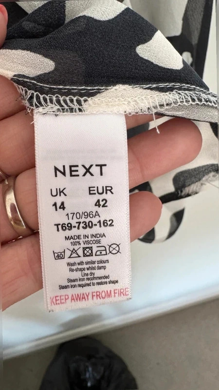 Next Black White Abstract Print Viscose Blouse UK14 Floaty Boho smart Top - Image 6
