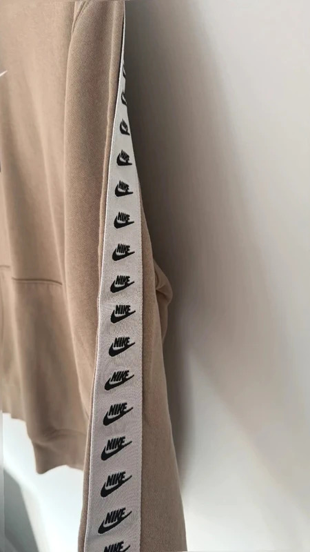 Nike Tan Tape Sleeve Hoodie Size S – Embroidered Logo Kangaroo Pocket Drawstring - Image 3