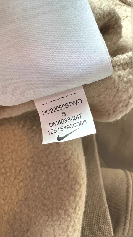 Nike Tan Tape Sleeve Hoodie Size S – Embroidered Logo Kangaroo Pocket Drawstring - Image 9