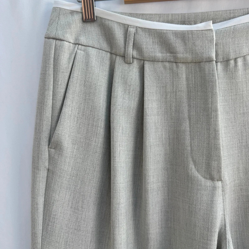Mint Velvet Grey Pleated Wide Trousers UK 14R Cropped Smart Culottes RRP £136 - Image 3