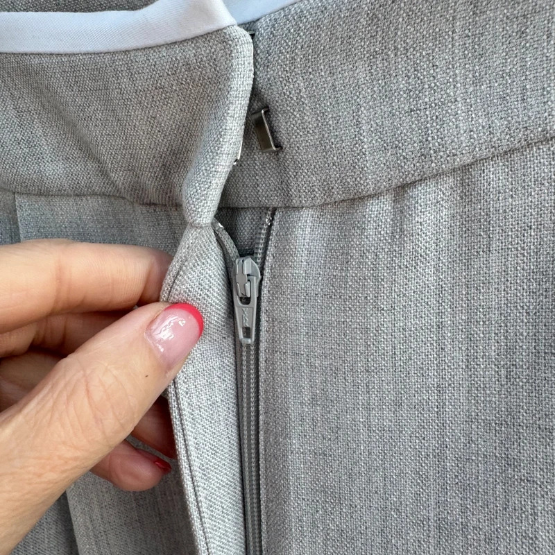 Mint Velvet Grey Pleated Wide Trousers UK 14R Cropped Smart Culottes RRP £136 - Image 4