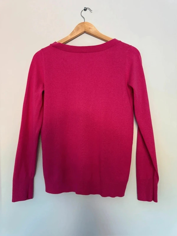 United Colors of Benetton Jumper UK 8 Bright Pink V-Neck Button Detail Fine Knit - Image 2