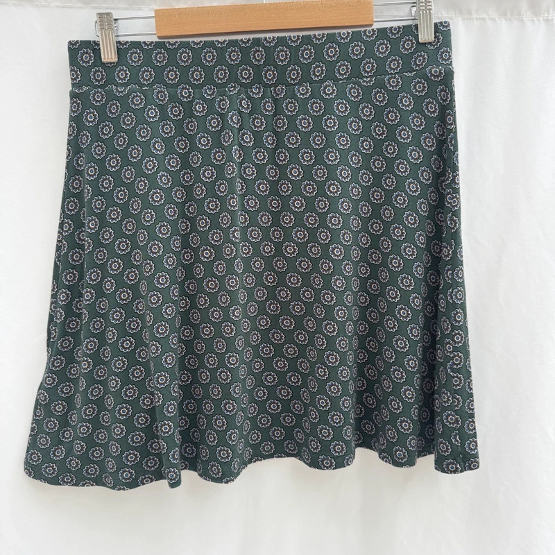 Boden Dark Green Medallion Print Skater Skirt UK 14R Soft Viscose Stretch - Image 4
