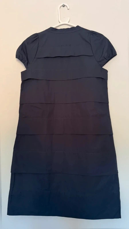J.Crew Navy Tiered Cotton Shift Dress – Split Neck Sleeve Cap US Size 4 - Image 4
