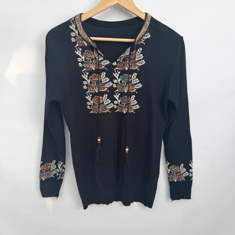 Vintage Black Folk Embroidered Jumper Southwestern / Aztec Floral Tassel Neck UK 8-10