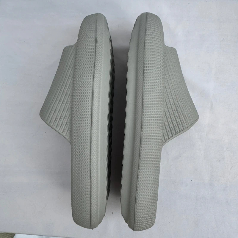 Light Grey Textured Pool Sliders EU 41 UK 7 - Image 6