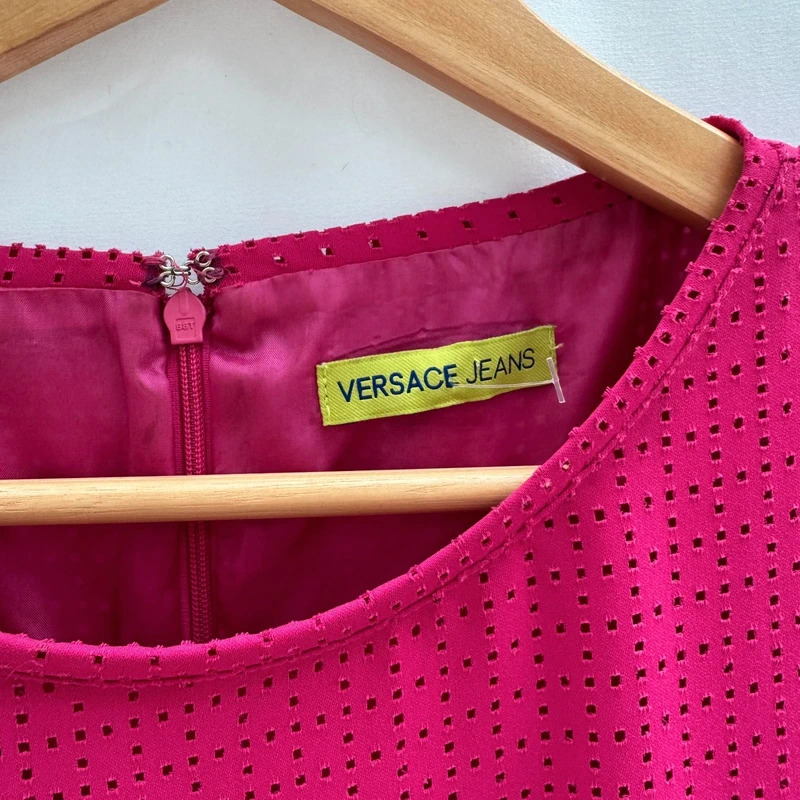 Versace Jeans Fuchsia Pink Eyelet Dress IT42 UK10 Sleeveless Logo Buttons Made in Italy - Image 3