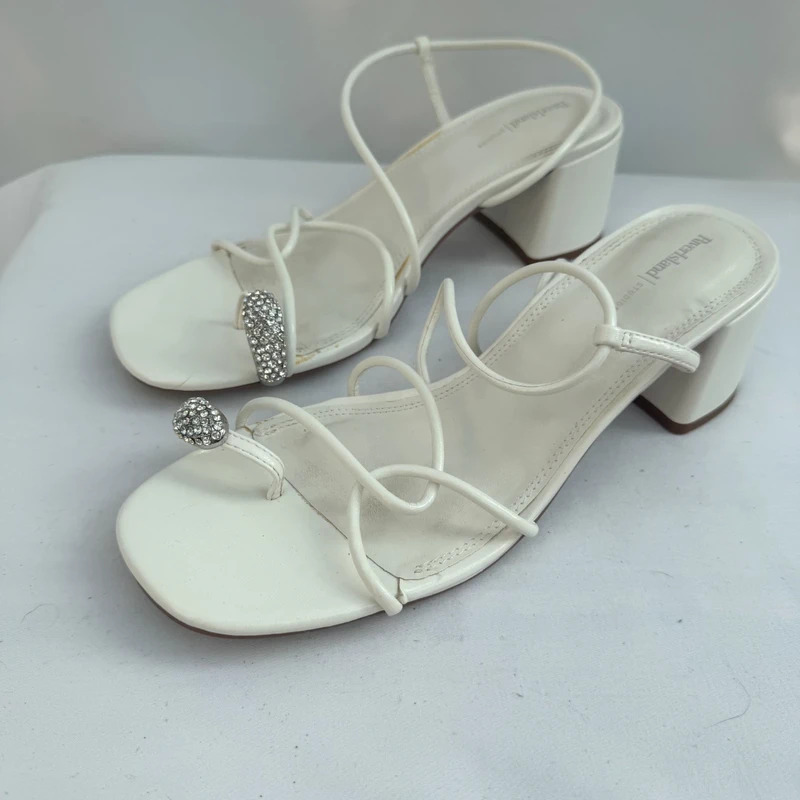 River Island White Strappy Block Heel Sandals Crystal Gem Toe Detail UK 7 / EU 40