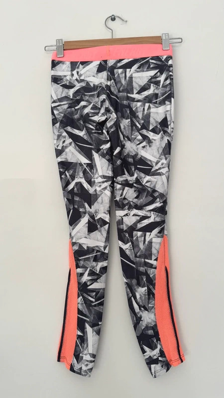 Domyos Girls Gym Set Age 12 Black Grey Sports Leggings & Vest Workout PE - Image 13