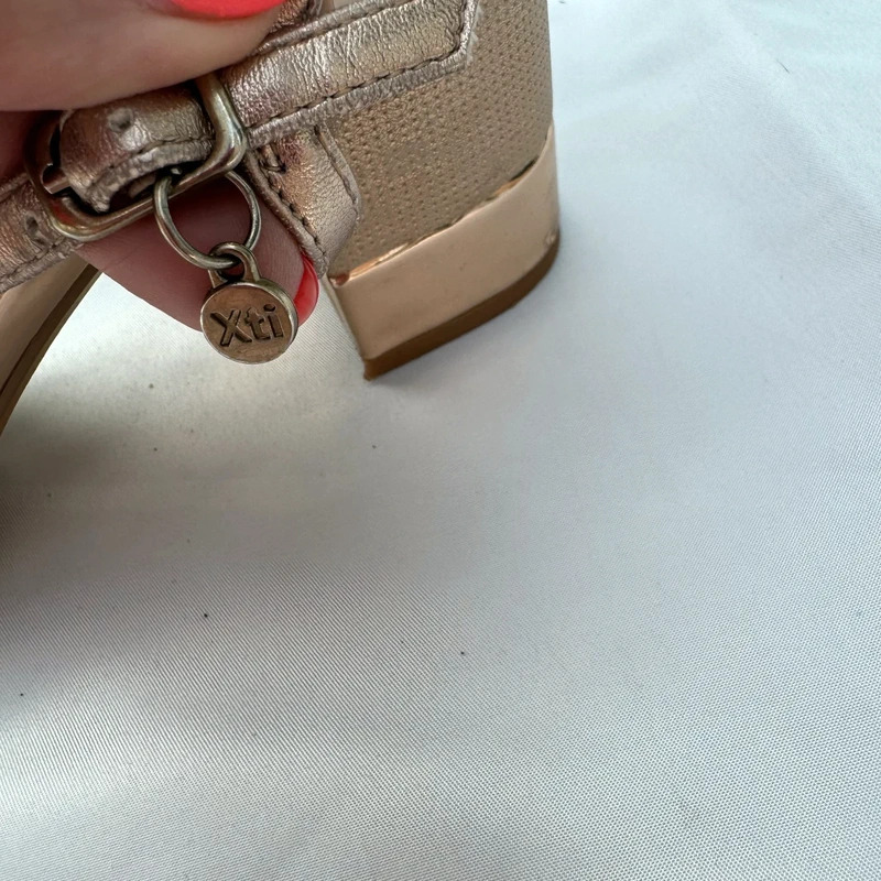 Xti Tentations Gold Metallic Block Heel Sandals UK 6 EU39 Wedding Occasion - Image 6