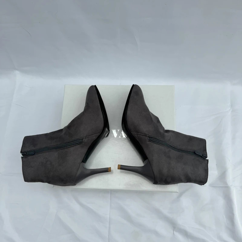 BNWT Grey Faux Suede Pointed Toe Ankle Boots with Fleece Soft Lining UK EU / 5 38 - Image 4