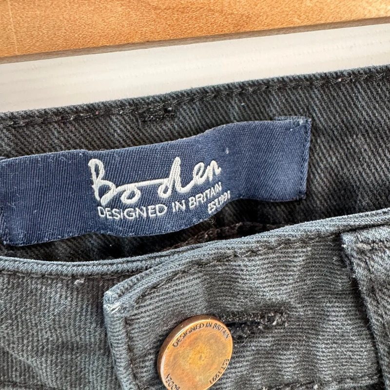 Boden The Belgravia Bootcut Jeans Black UK 10R Stretch Denim Mid Rise - Image 5