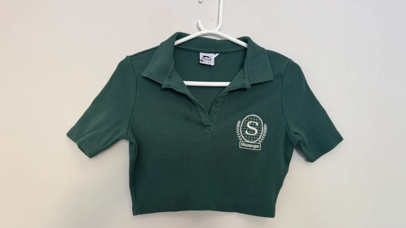 Slazenger Dark Green Ribbed Cropped Polo Top – UK 12 Tennis Logo