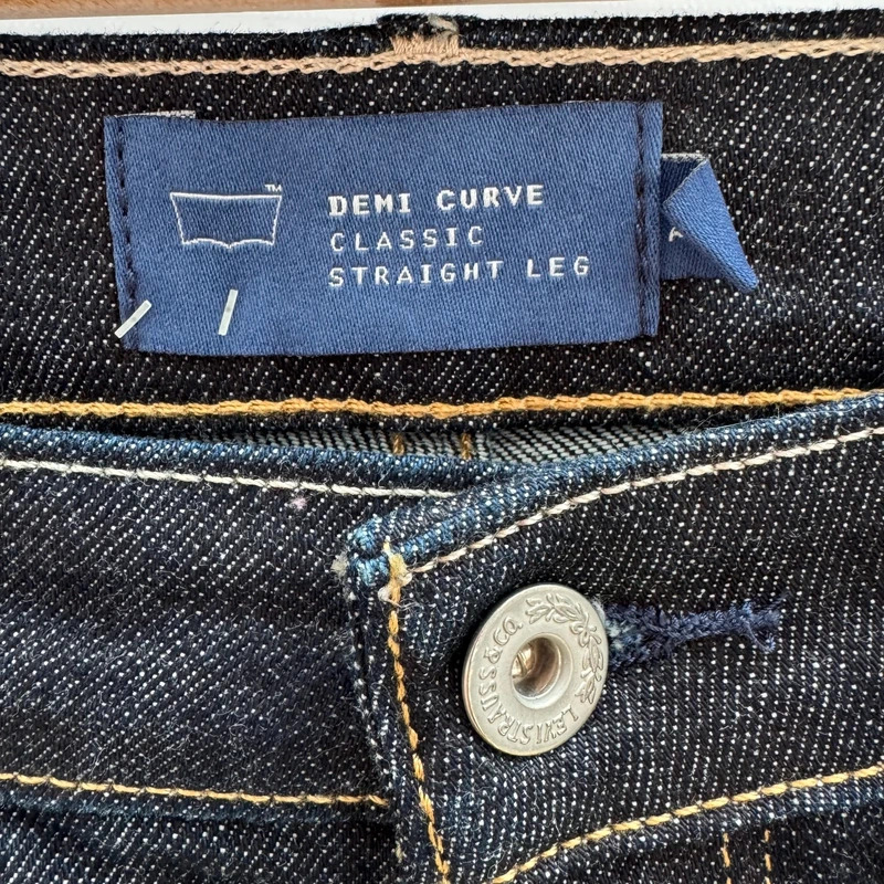 Levi's Demi Curve Classic Straight Leg Jeans W28 L32 Dark Indigo Blue Stretch Denim - Image 6