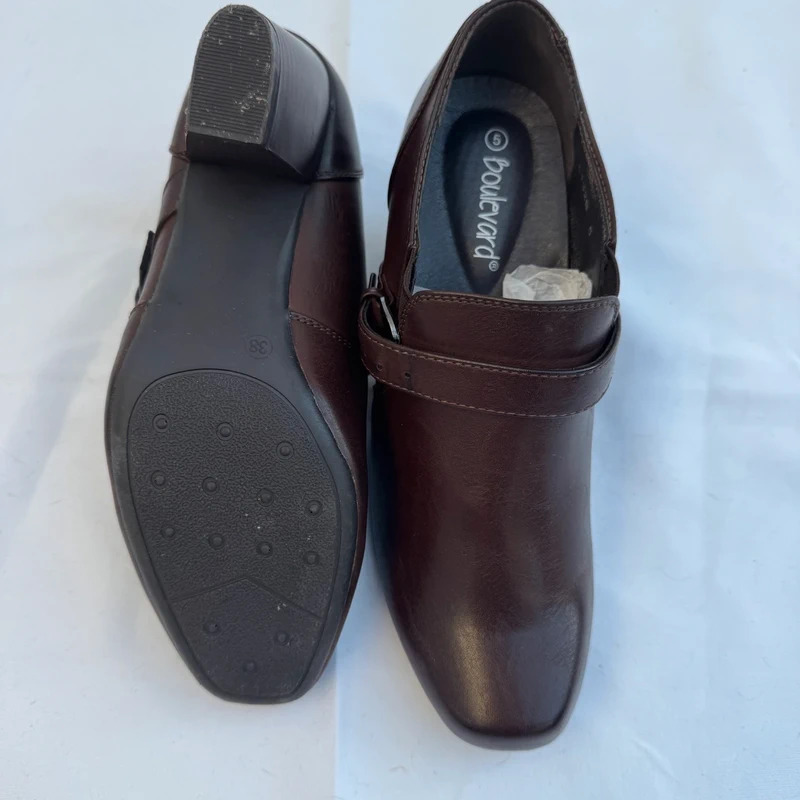 Boulevard BNWB Brown Buckle Block Heel Shoes UK 5 EU 38 US 7 Retro - Image 9