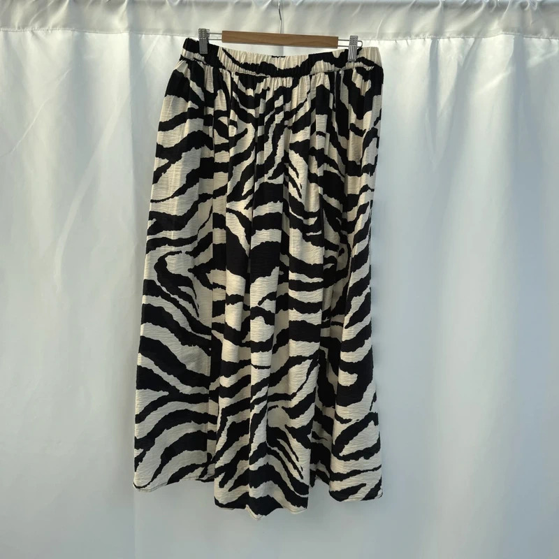 Primark Zebra Print Maxi Skirt Elastic Waist Cream Black Size M UK 12–14