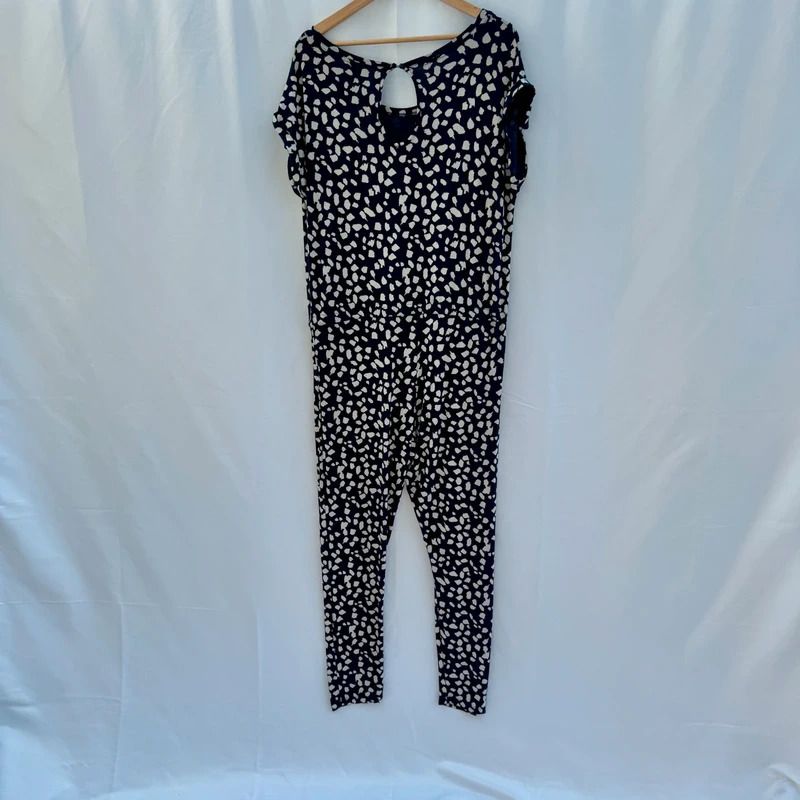 ICHI Lisa Jumpsuit Size L Navy Cream Abstract Print Viscose Tie Waist Scandi - Image 8