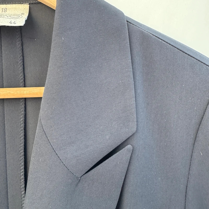 Godske Danish Design Navy Longline Blazer Frog Closure Vintage UK 18 - Image 8