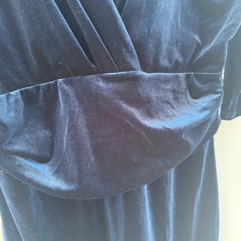 Pretty Kitty Fashion Navy Velvet Midi Dress UK 16 BNWT Wrap V-Neck 3/4 Sleeves - Image 3
