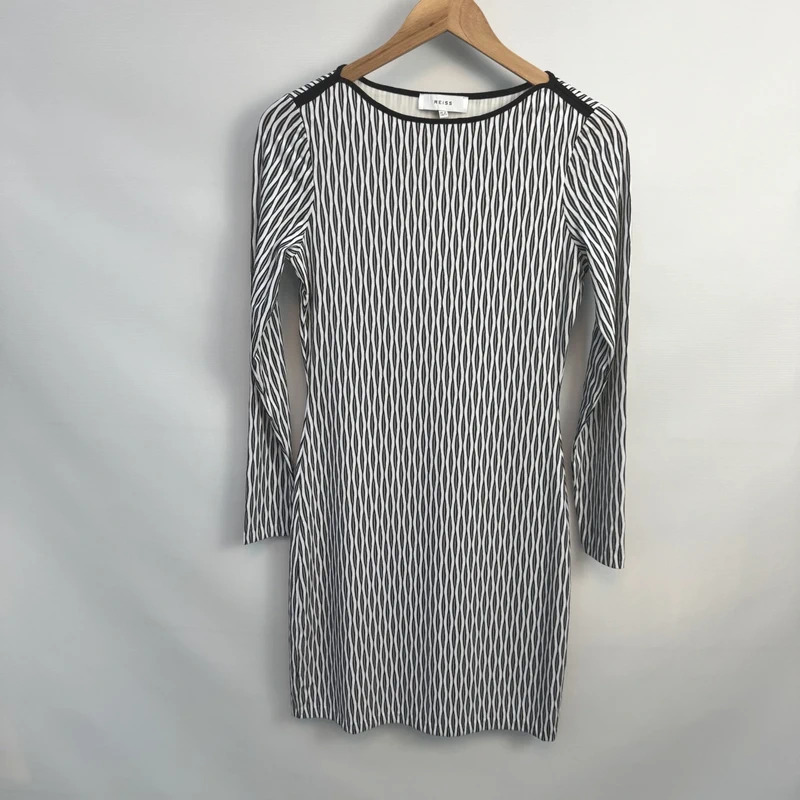 Reiss Auguste Bodycon Sheath Dress UK 6 Black And White Wavy Stripe 3/4 Sleeves
