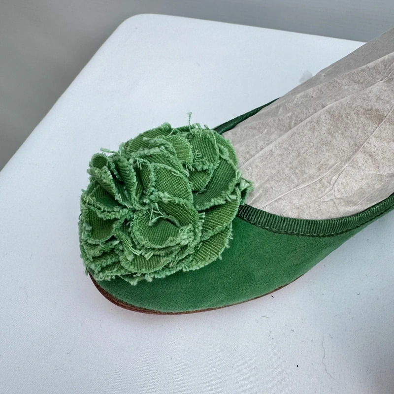 Boden Green Suede Flower Appliqué Ballet Flats EU 37 UK 4 Real Leather Sole - Image 3