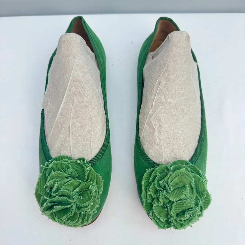 Boden Green Suede Flower Appliqué Ballet Flats EU 37 UK 4 Real Leather Sole - Image 4