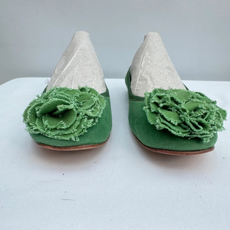 Boden Green Suede Flower Appliqué Ballet Flats EU 37 UK 4 Real Leather Sole - Image 5