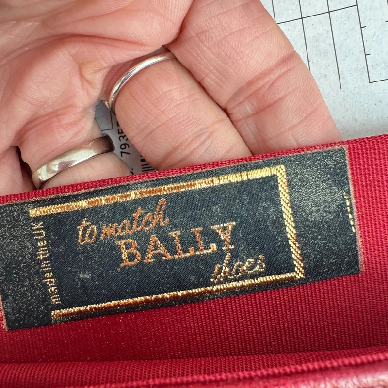 Vintage Bally "Gaby" Red Leather Envelope Clutch Bag with Original Tag - Image 9