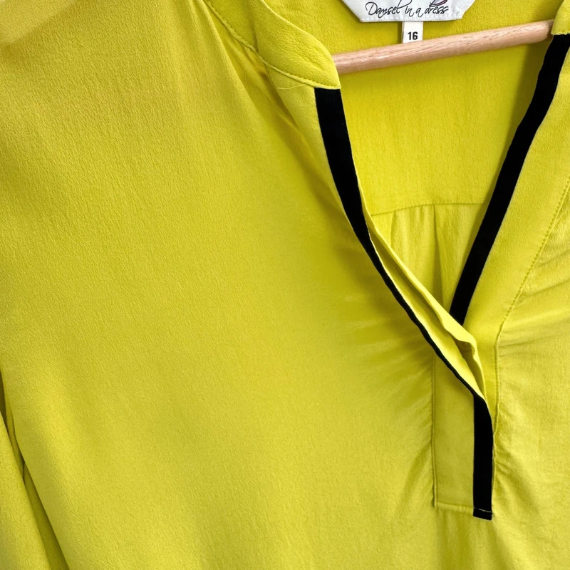 Damsel in a Dress Chartreuse 100% Silk Tunic Blouse UK 16 Black Trim - Minor Mark - Image 2