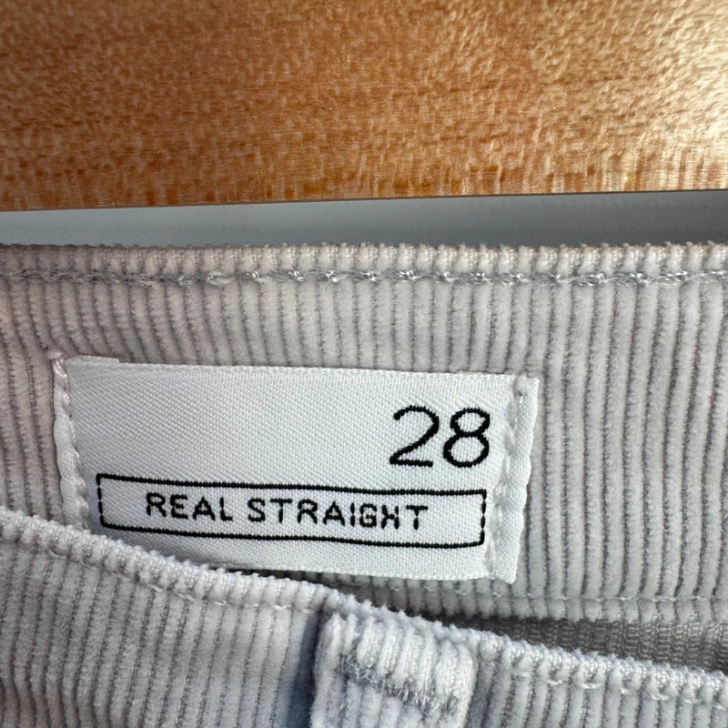 Gap 1969 Real Straight Corduroy Trousers Light Grey W28 Minor Mark - Image 6