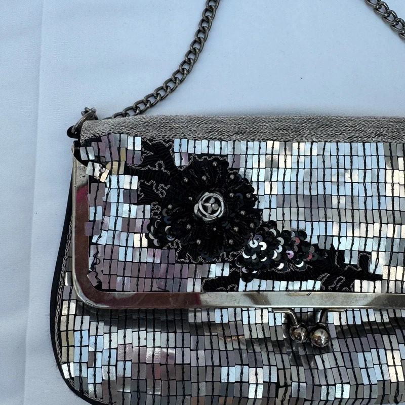 Vintage Silver Sequin Clutch Bag Black Floral Embellishment Chain Strap Evening Party - Image 3