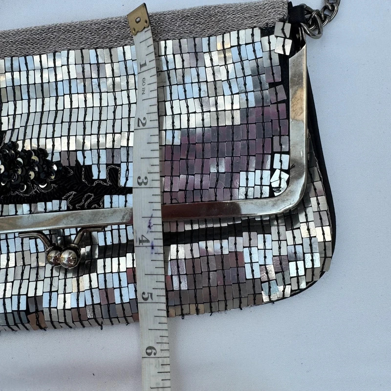 Vintage Silver Sequin Clutch Bag Black Floral Embellishment Chain Strap Evening Party - Image 11