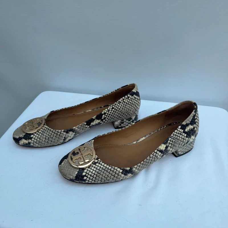 Tory Burch Snake Embossed Leather Low Block Heel Pumps US 8.5M UK 6/6.5 Gold Double T Logo