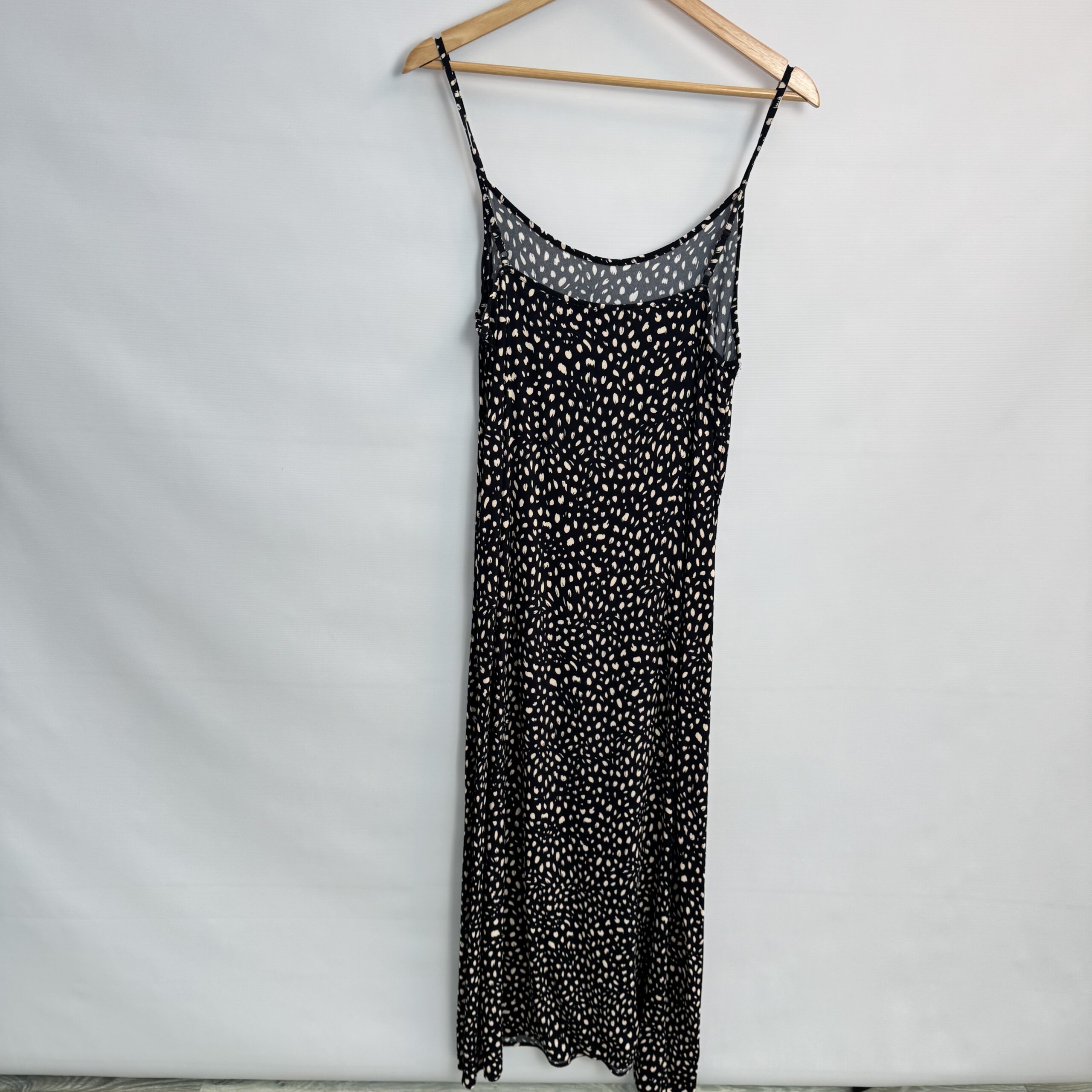Forever New 2-Piece Set - Black Knit Crop + Vermont Spot Midi Dress - UK 12 - Image 5